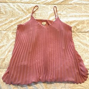 Pink pleated tank